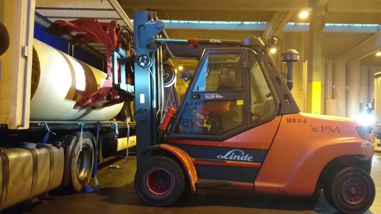 Cum se desfășoară încărcarea unui camion de mare tonaj?