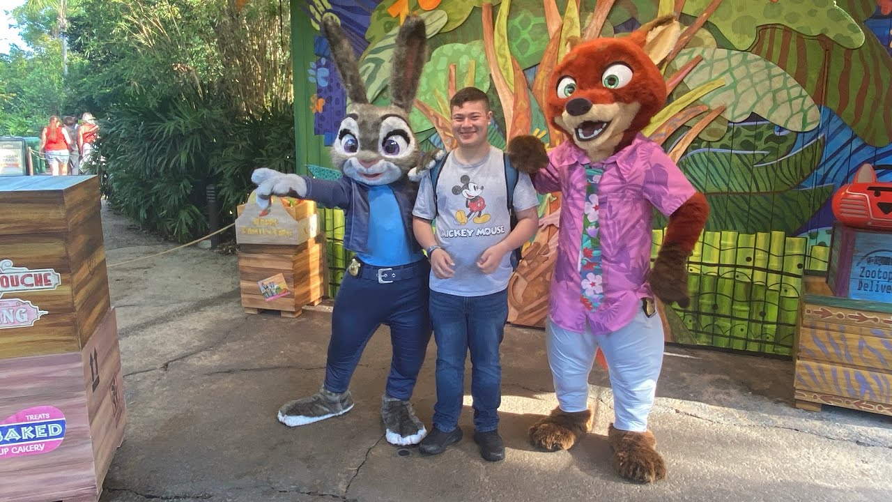 Nick and Judy meet and greet