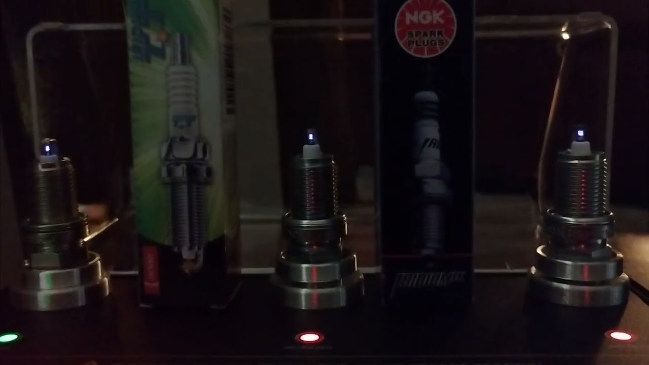 Denso Iridium TT, VS NGK Iridium lX, VS NGK LASER PLATINUM
