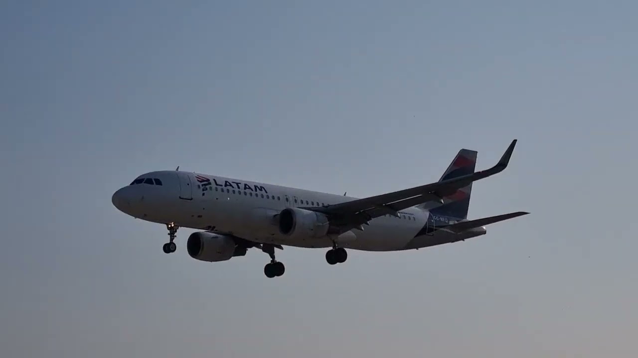 30 minutes of planespotting at Aeroparque Jorge Newbery (2/8/23)