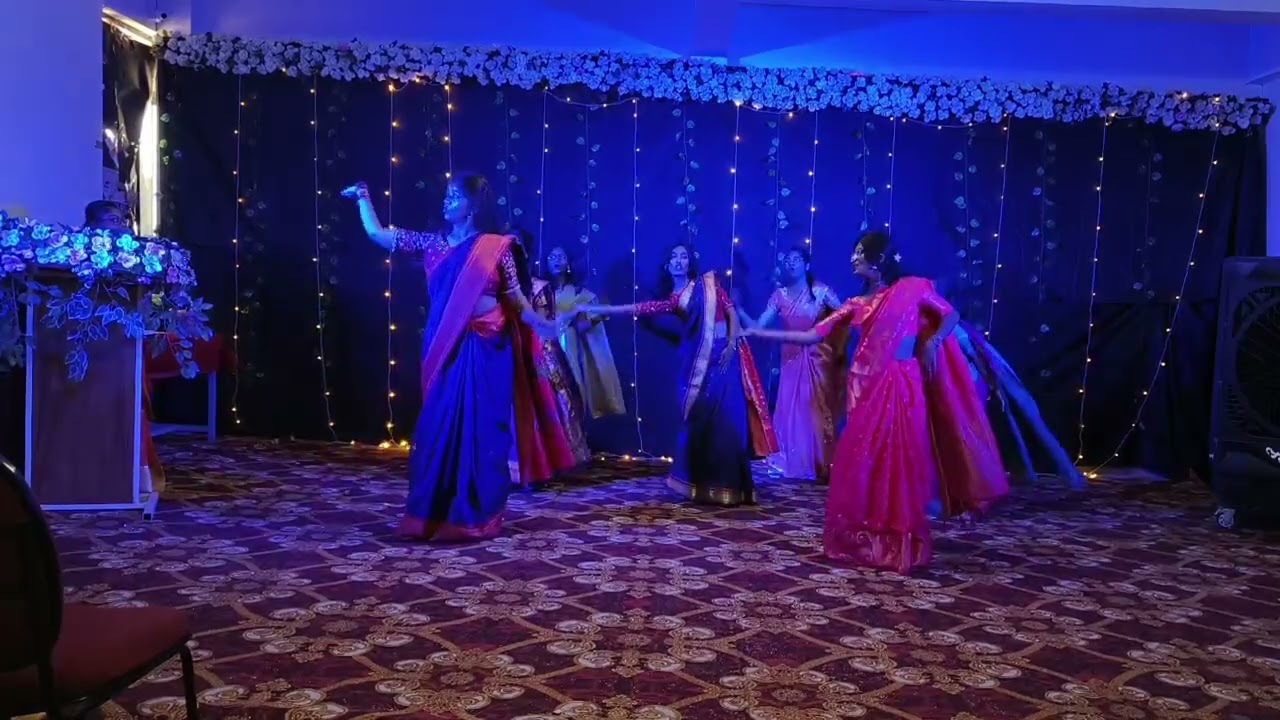 Saree Day Dance Performance ✨ Matoshri Asarabai Darade Ayurved College, Yeola Cultural Days 2025