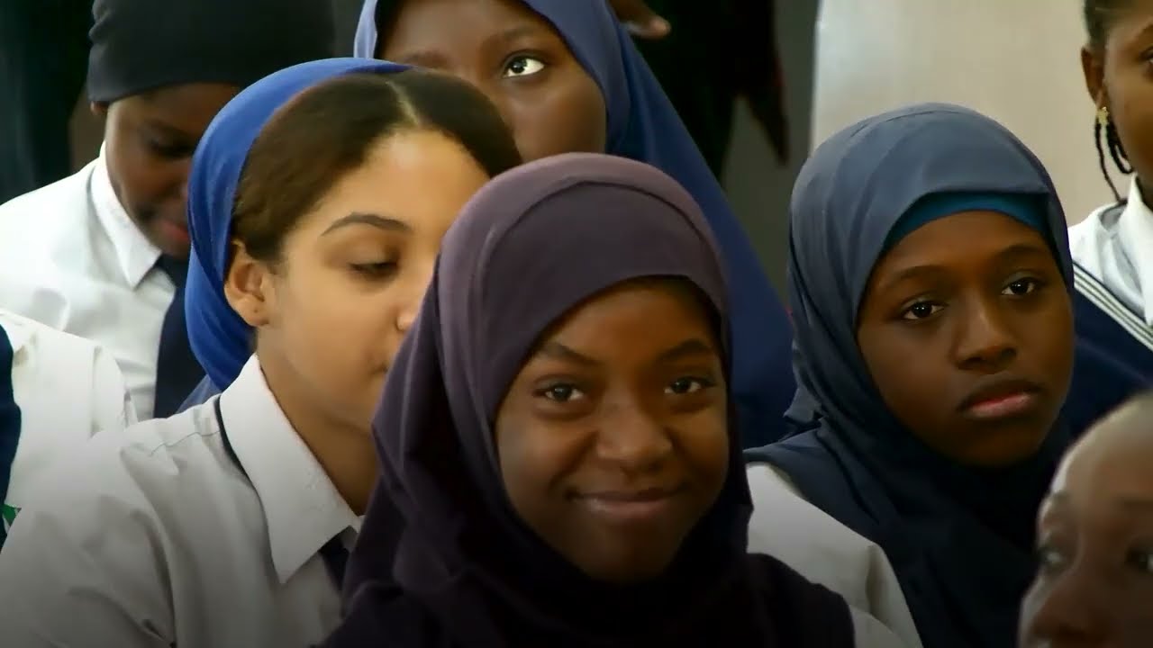 Beyond the Bin | Innov8 Hub Brings Recycling & Upcycling Innovation to Nigeria-Ghana Int’l School