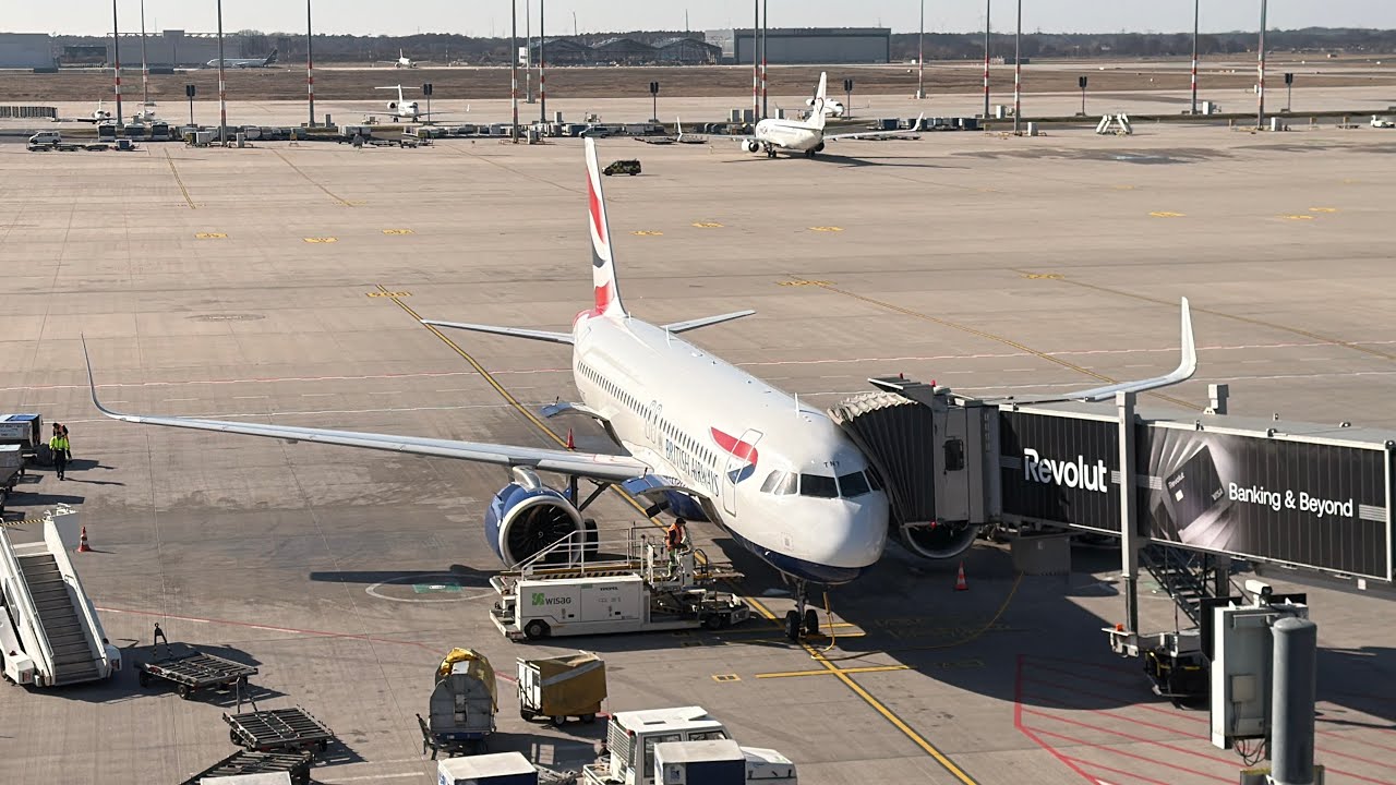 British Airways A320neo Economy: BER ✈︎ LHR - Berlin to London Heathrow [RTW Repositioning Flight]