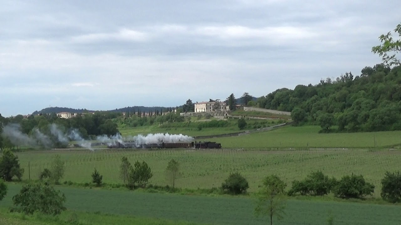 Iseo Express in transito a Calino