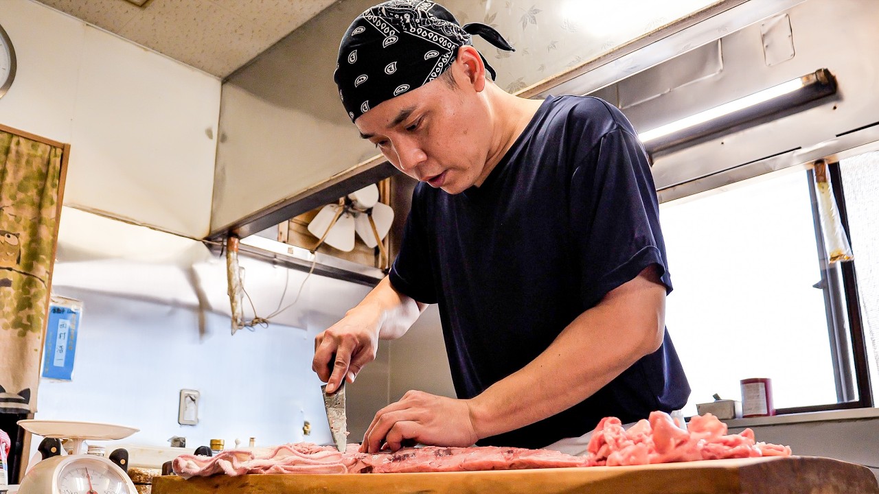 岡山）毎日１３時間働く常識ぶっ壊れ店長が作るガツ盛６００円男飯が最高過ぎた。。