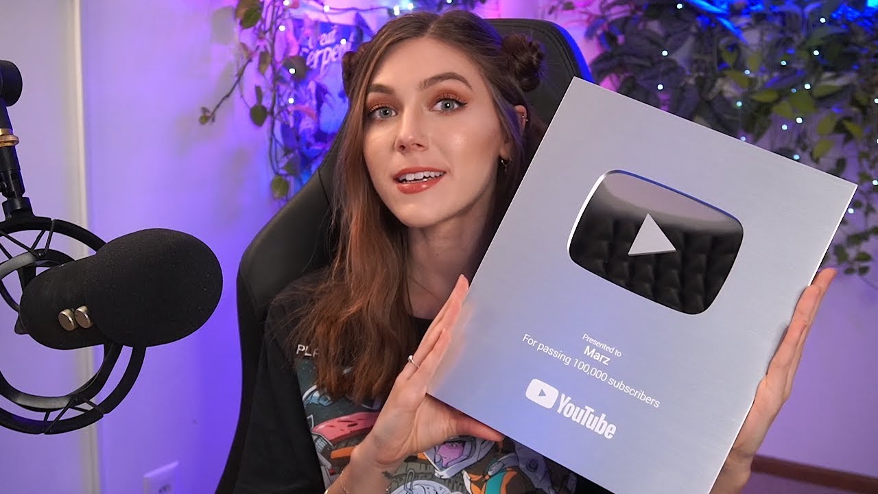 Unboxing The Silver Play Button & Celebrating 200k | Marz Vlog
