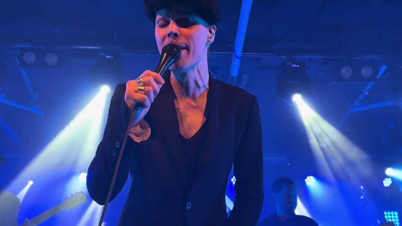 Loveletting - Ville Valo live from Jyväskylä 🇫🇮