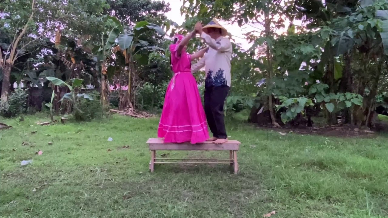 Sayaw Sa Bangko