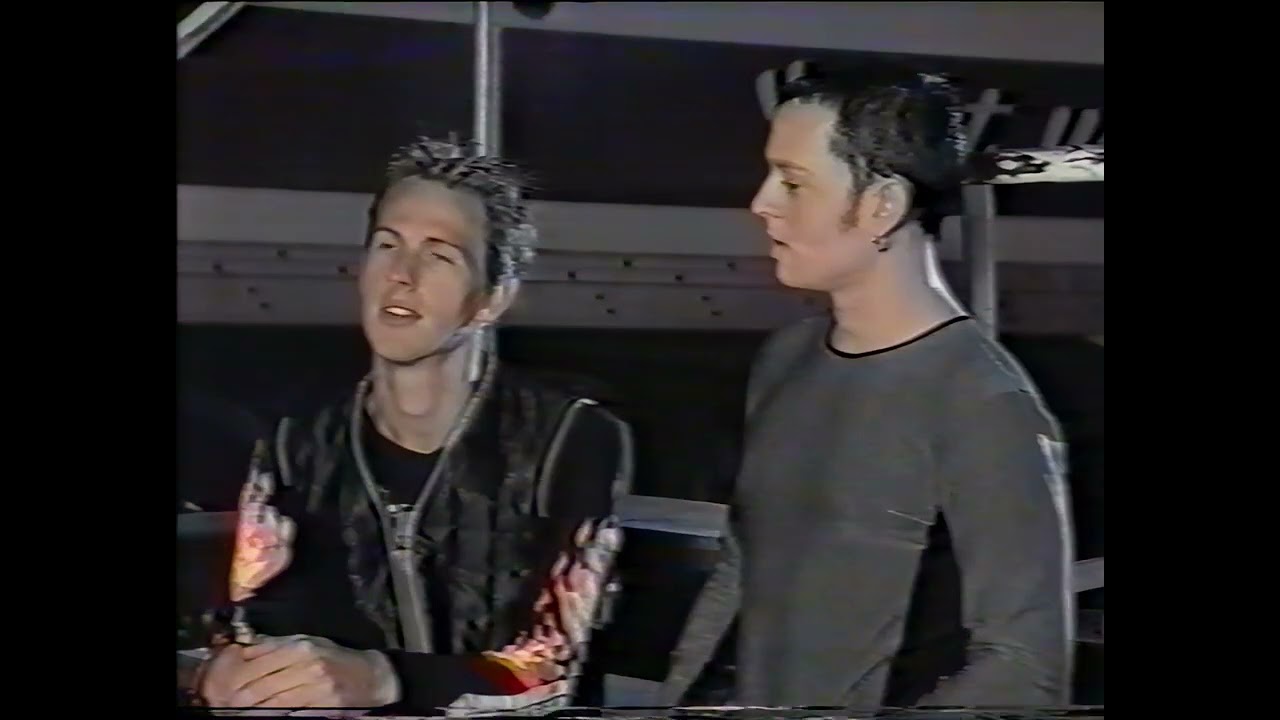 Savage Garden 1998 interview about world tour, E! News