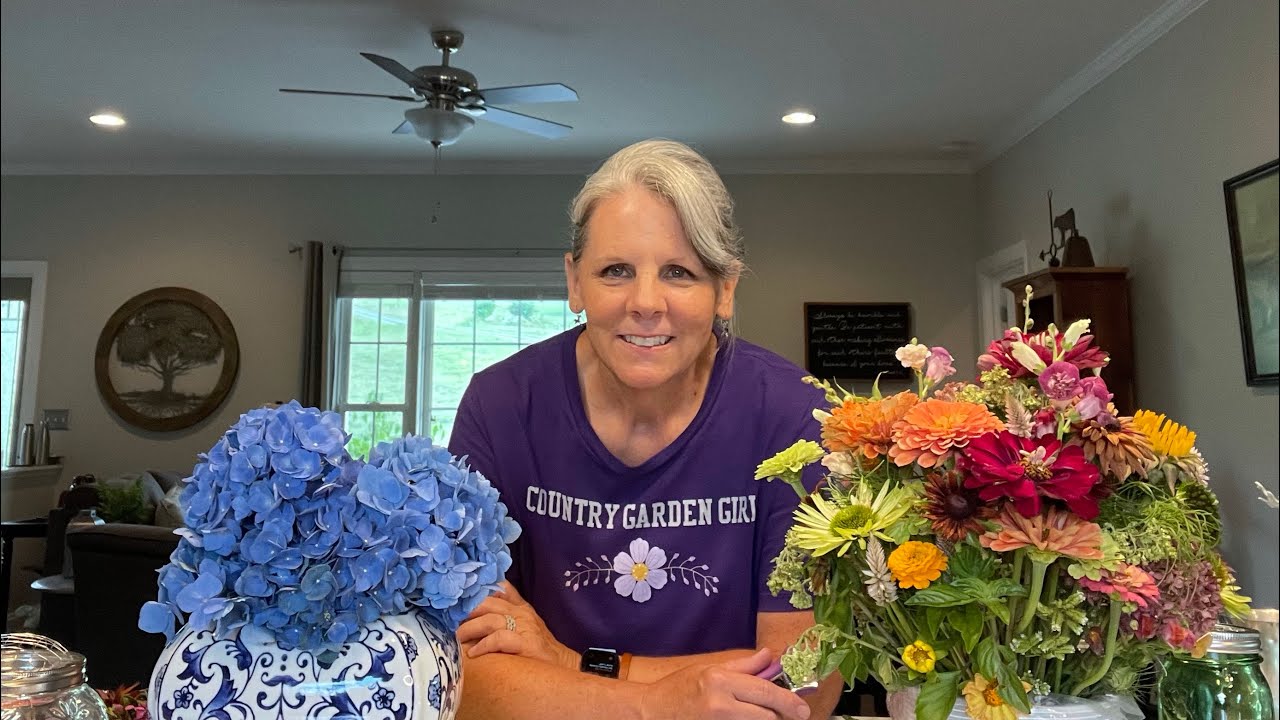 Best Cut FLOWERS 🌼🌻| My favorites for flower arrangements | Country Garden Girl 👩🏼‍🌾
