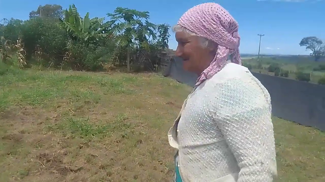 Mãe não para só plantação 