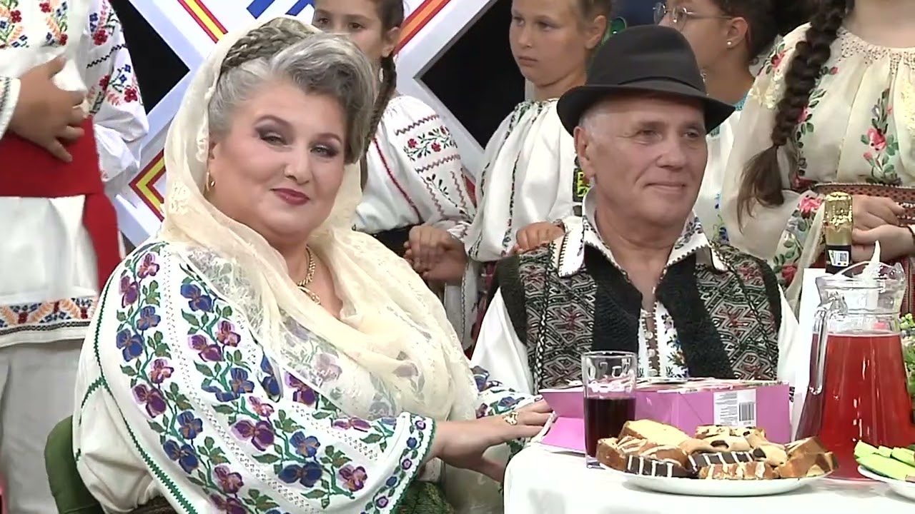 Maria Mindrisoru - Nu-i fata ca mine, nu-i