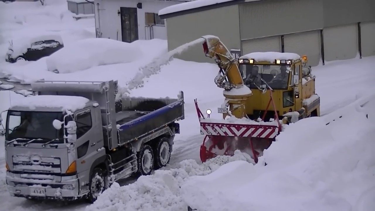 大掛かりな排雪作業 2017　－snow removal ー