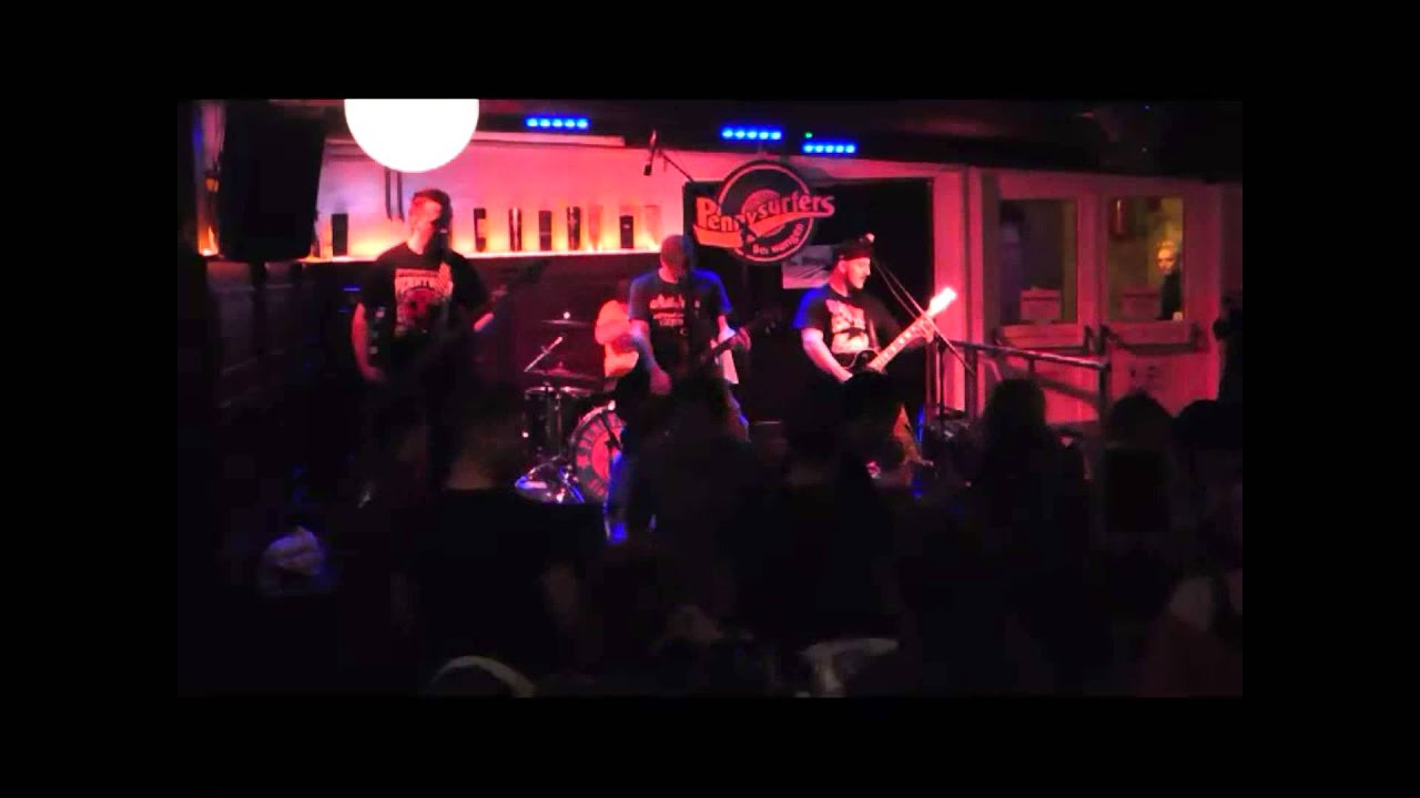 Pennysurfers - Battle of Berlin (Live)