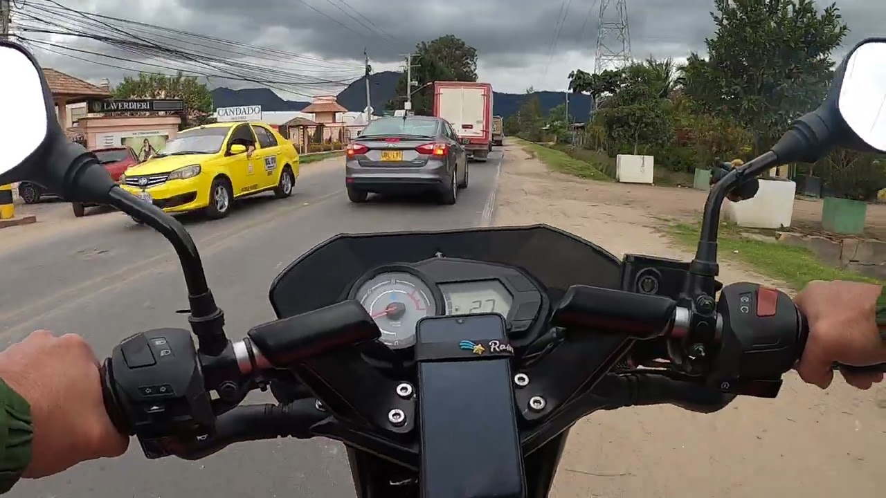 La Conejera en moto