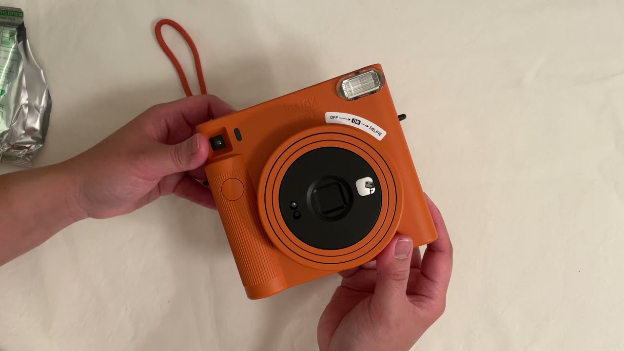 Fujifilm Instax SQ1 in Terracotta Orange *UNBOXING*