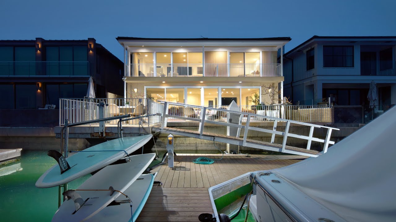 Mid-Century Modern Waterfront Estate | 29 Linda Isle, Newport Beach