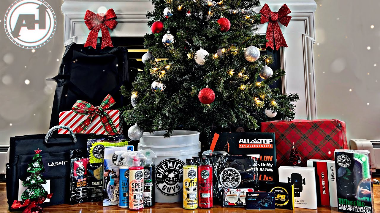 BEST GIFT IDEAS FOR CAR GUYS: Top gift ideas for car guys 2021