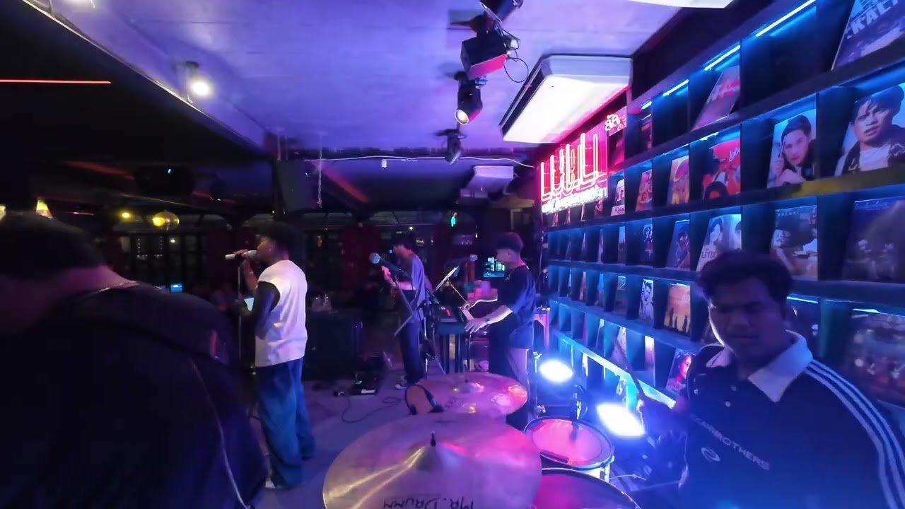 ผู้ชายห่วยๆ มาช่า Cover โอโจ้ Band X Lullaby นครปฐม