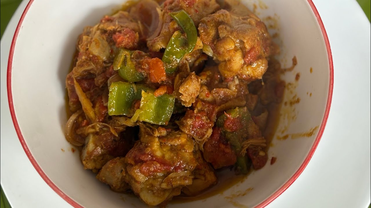 Kadhai chicken | tasty kadhai chicken | easy to cook kadhai chicken . 