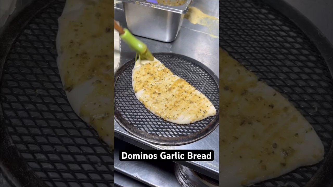 Dominos Garlic Bread Making 🥵 | Indian Street food #Shorts
