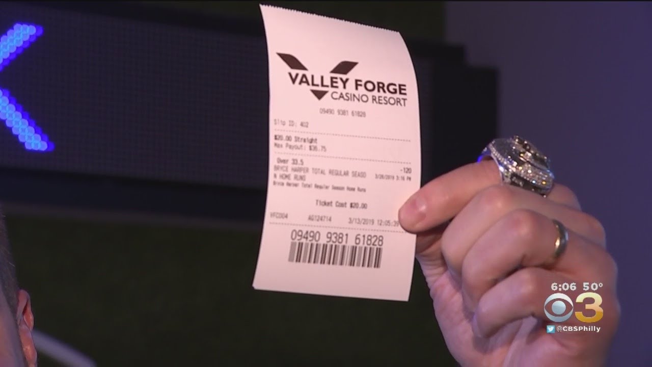 Former Eagle Brent Celek Places First Bet At Valley Forge Casino