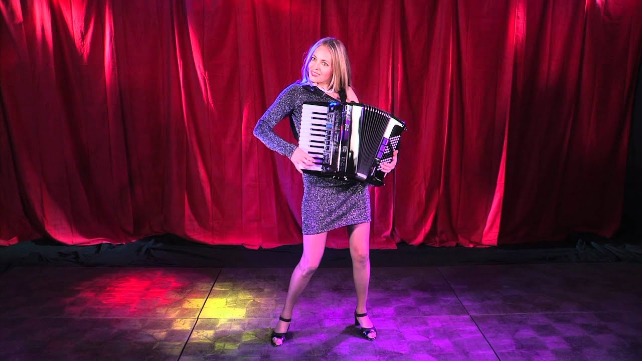 Roland FR-1x V-Accordion® — Tatiana Semichastnaya Performance