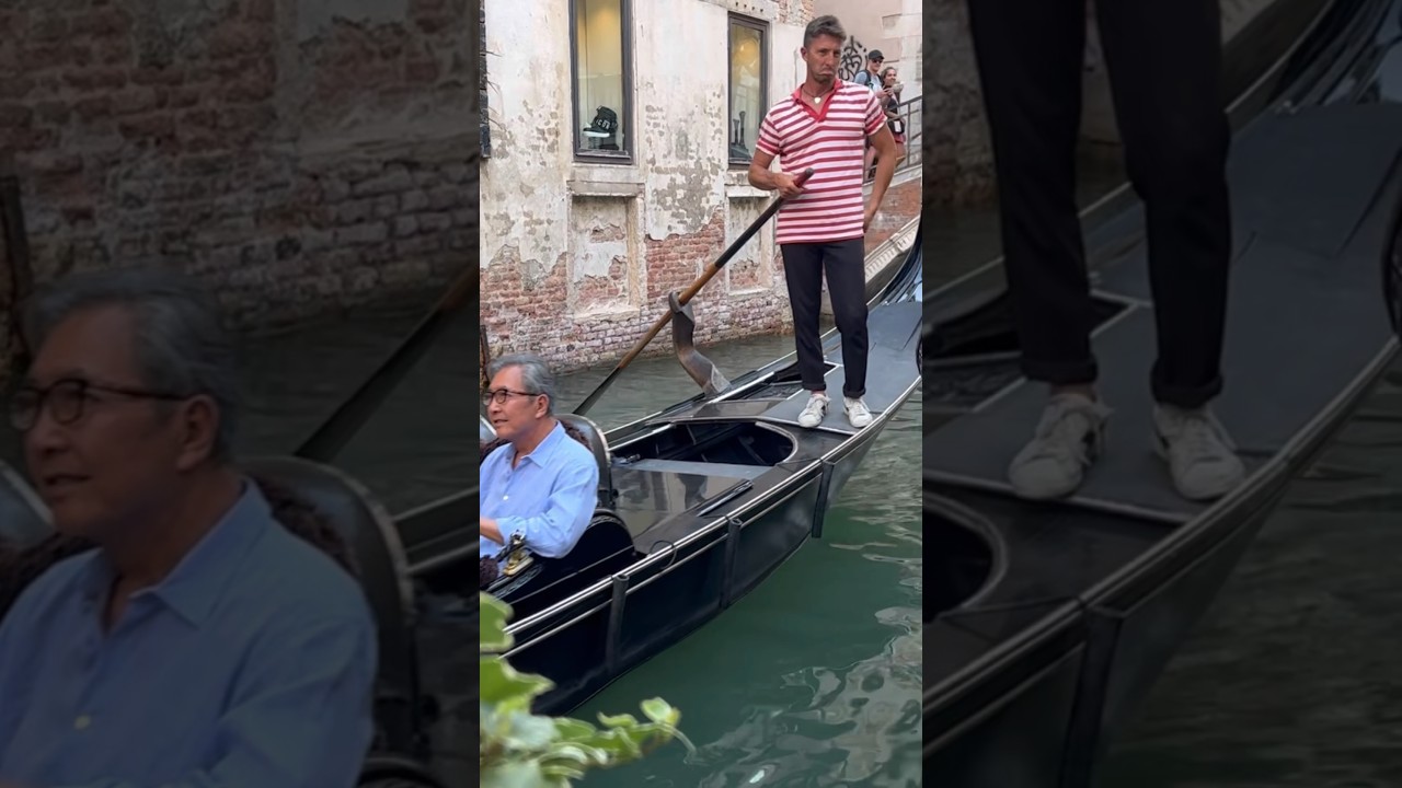 Venice is for lovers #travel #venice #gondola #italy #cruise