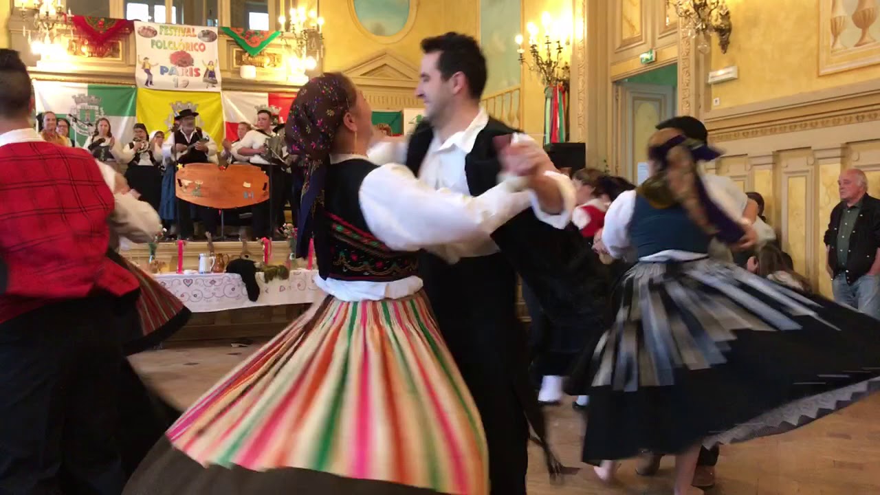 Amigos Unidos em Paris 19 3