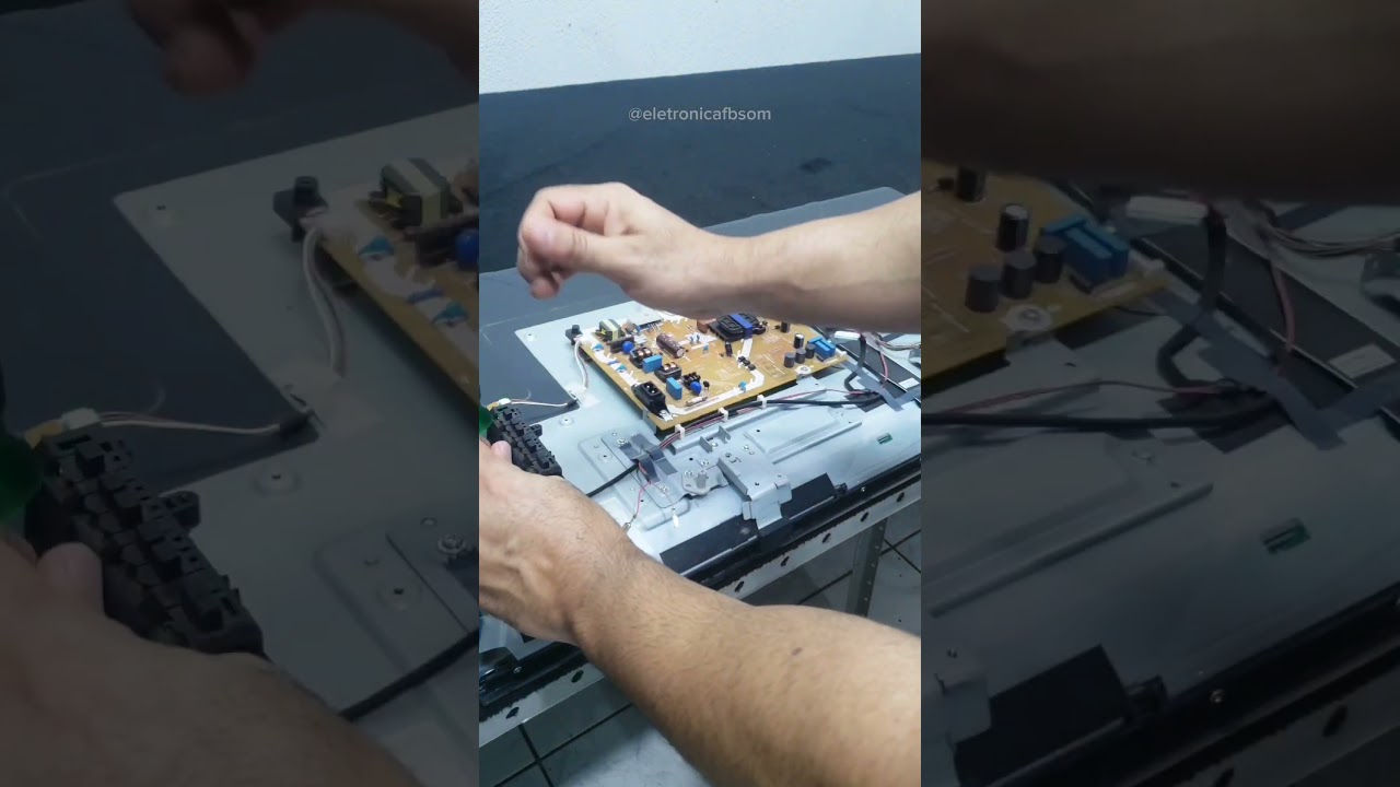 Tv Panasonic não liga, só pisca o led stand-by!