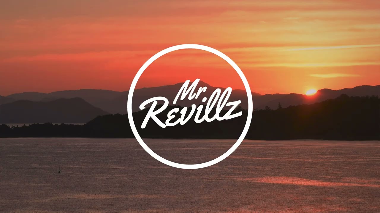 YouNotUs & Plastik Funk - In The Middle