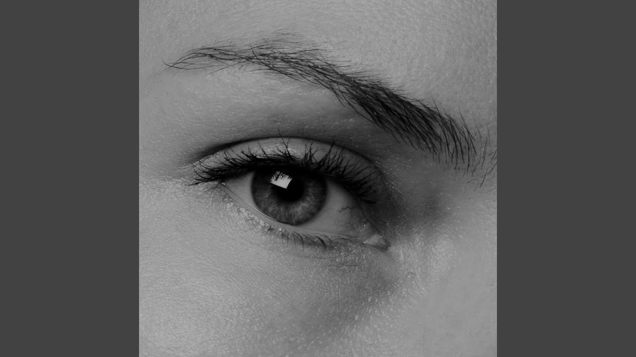 Stretching Eyes