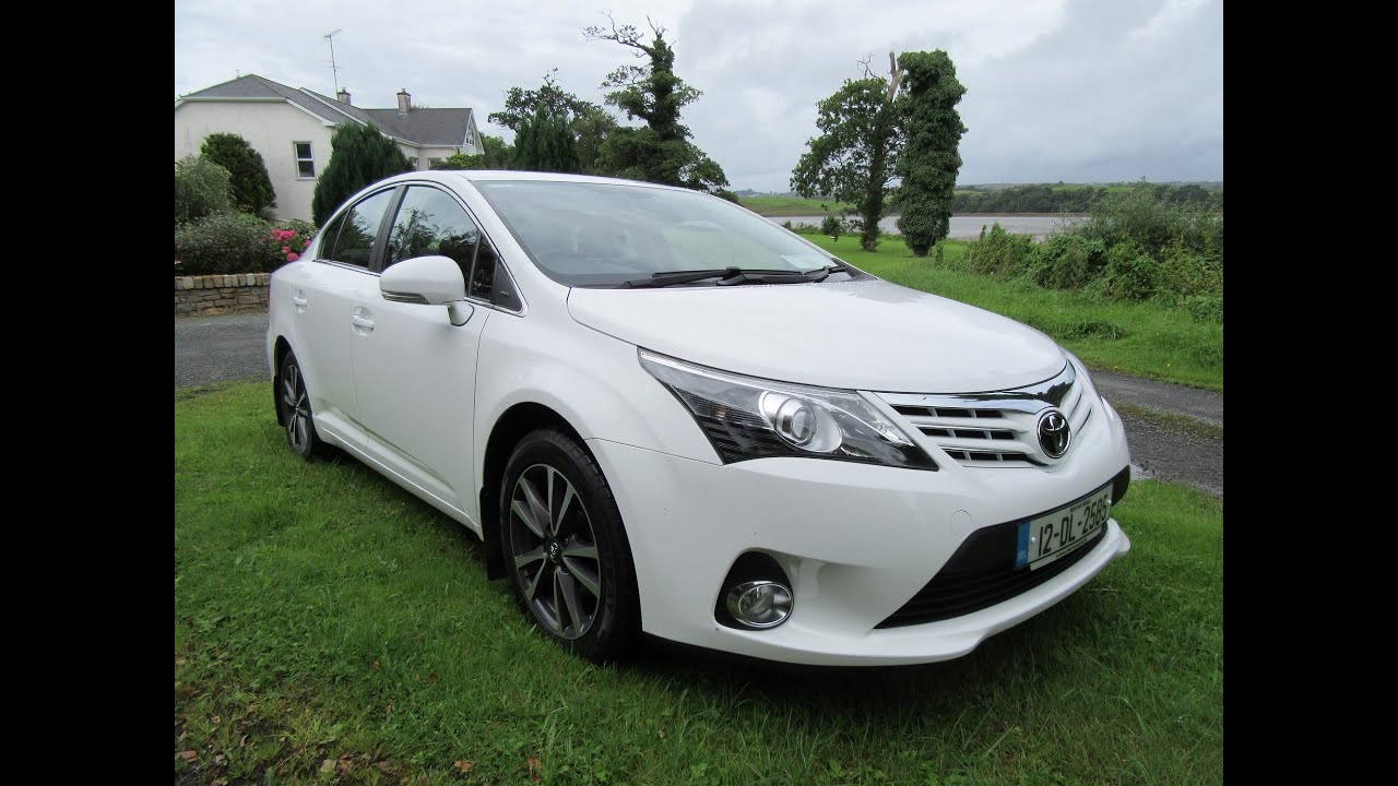 Review and Test Drive: 2012 Toyota Avensis TR