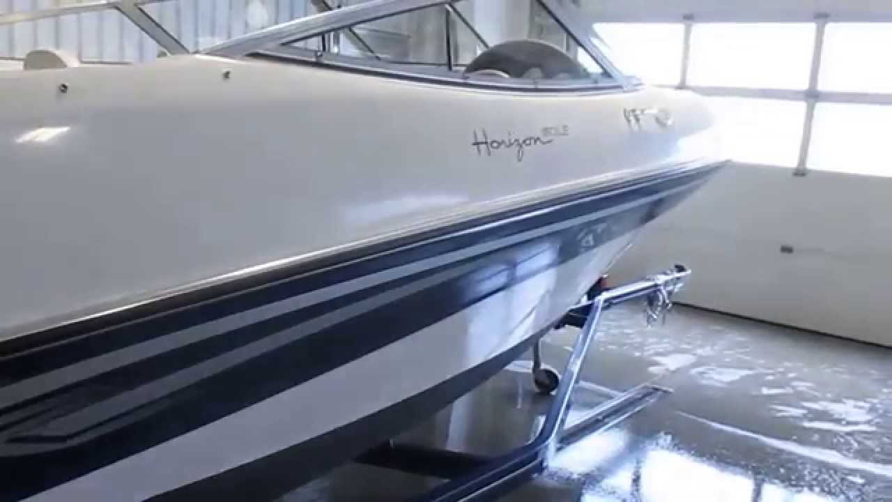 2001 Four Winns Horizon 180 LE   UB1795 051