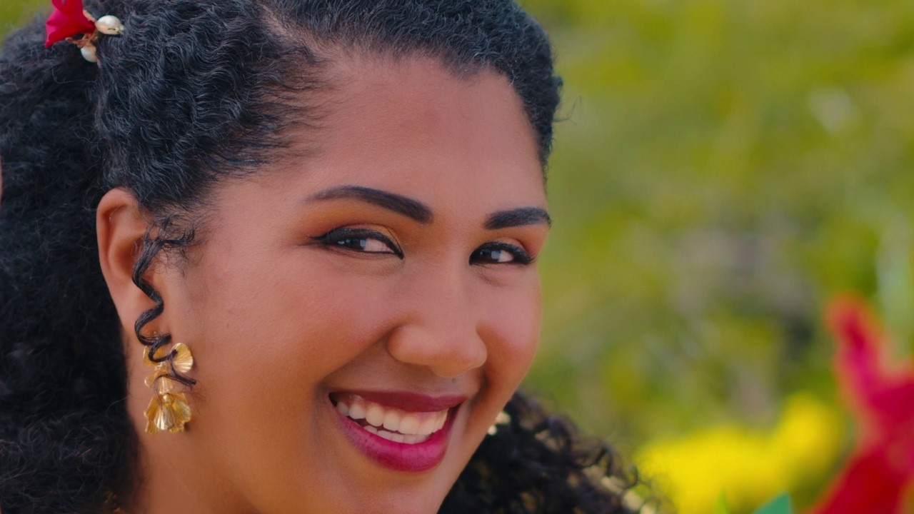 H'MIA - ANKILANAO (Official Music Video)