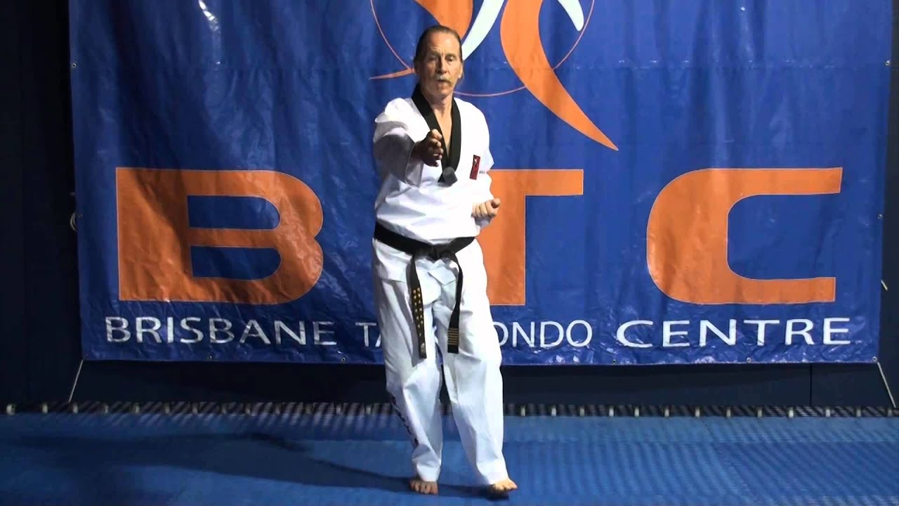 Basics - Spearhand Strike in Front Stance - Brisbane Taekwondo Centre