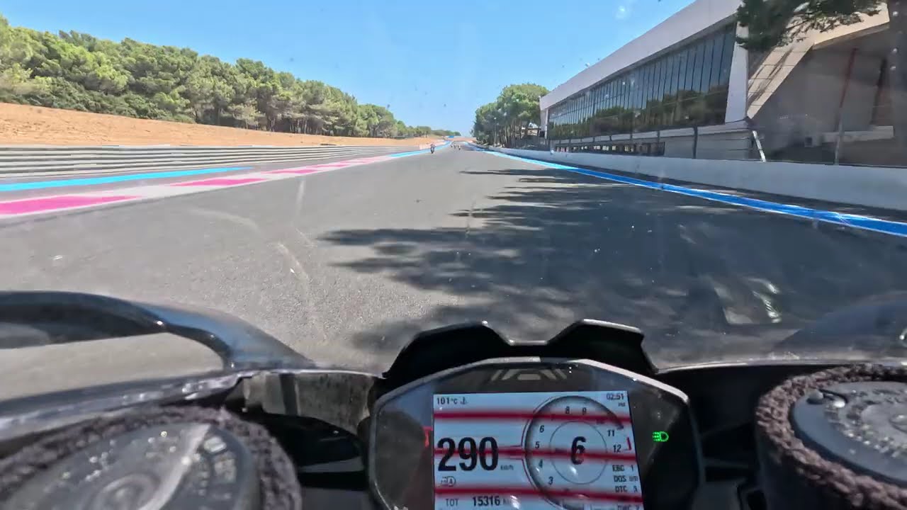 DUCATI PANIGALE V2 955 CIRCUIT CASTELLET PAUL RICARD: top speed &agrave; 294KM/H!