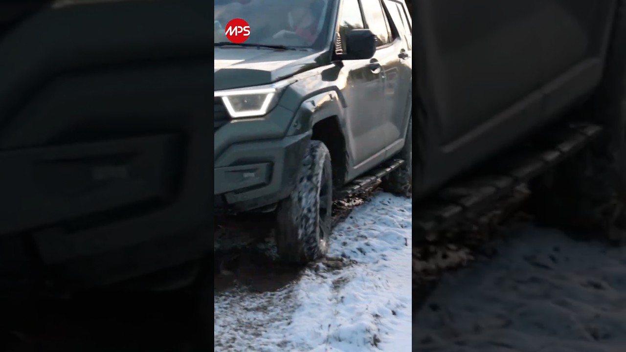 Tank 400 против KGM Rexton: рамный китаец наехал на корейское качество.
