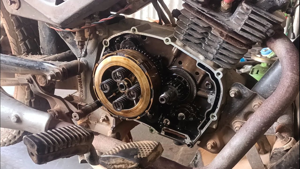 Clutch Plate Fitting TVS Star City