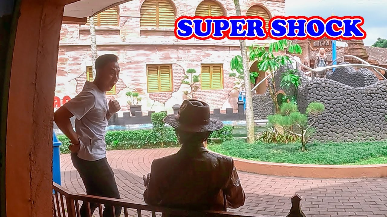 Dia Belum Percaya Kalau ini Bukan Patung, Living Statue Prank, Human Statue Prank