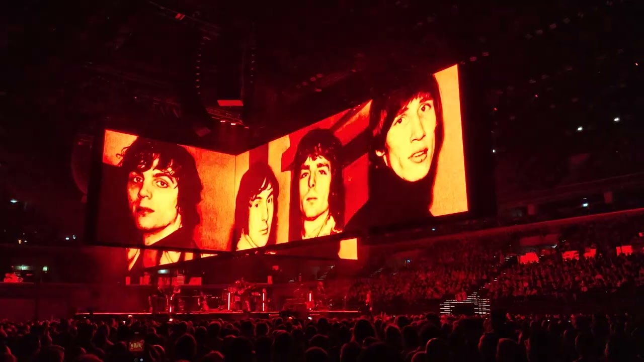 Roger Waters - Shine On You Crazy Diamond (Budapest 23.4.2023)