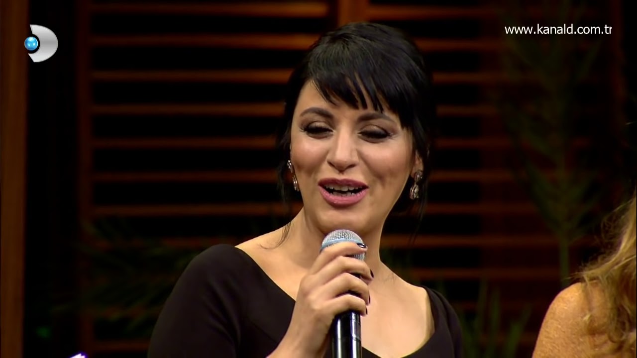 Beyaz Show - Toplum içinde sizi utandıracak hareket ne olurdu