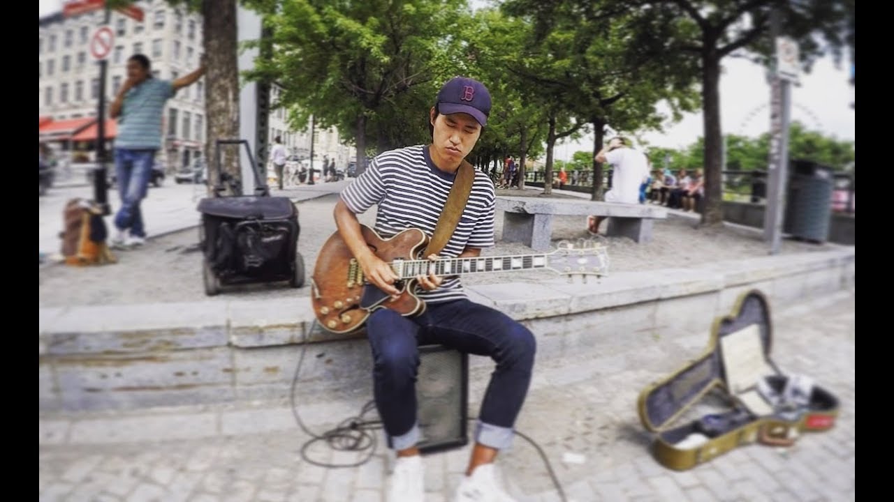 BUSKER in Montreal plays INCREDIBLE electric version of Radiohead's Creep!!!