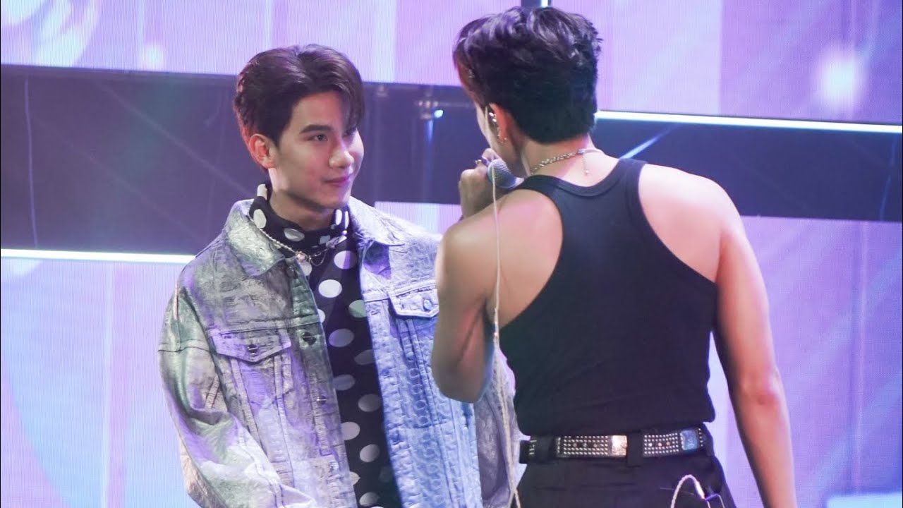 Mew Suppasit and Tul Pakorn performs “ I love you baby” at Mew bday fanmeeting #mewsuppasit