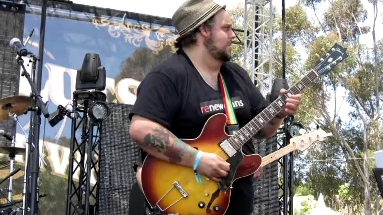 Gino Matteo - Take a Chance On Me (Doheny Blues Festival 2013)