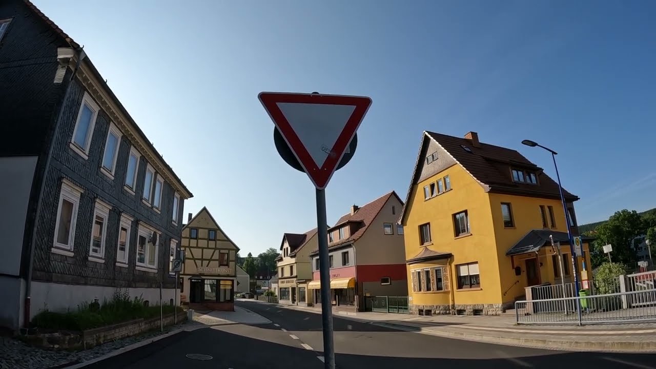 D: Zella-Mehlis. Thüringen. Eindrücke aus der Stadtmitte. Juni 2025