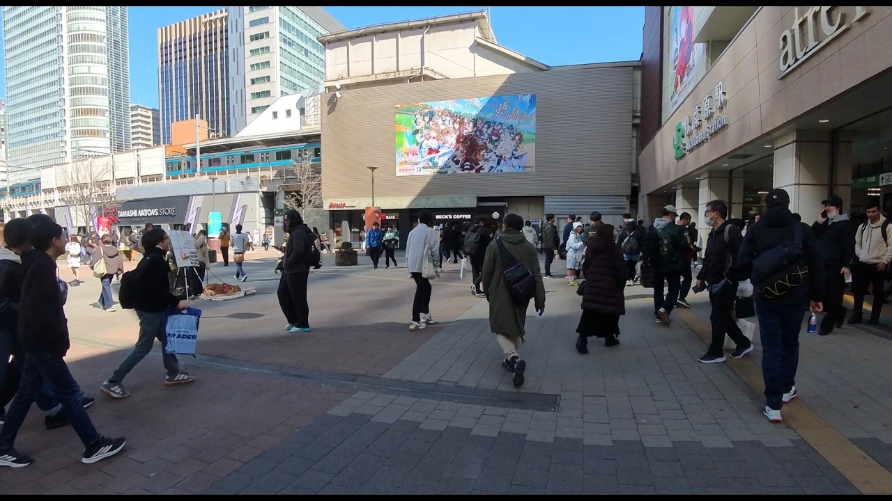 Walk in Akihabara on a busy sunday - Daytime walk 4K POV