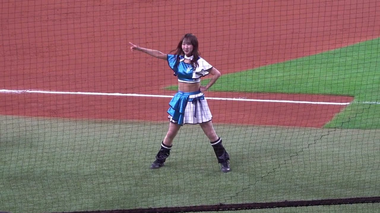 ファイターズガール_イニング間_エスコンフィールド
