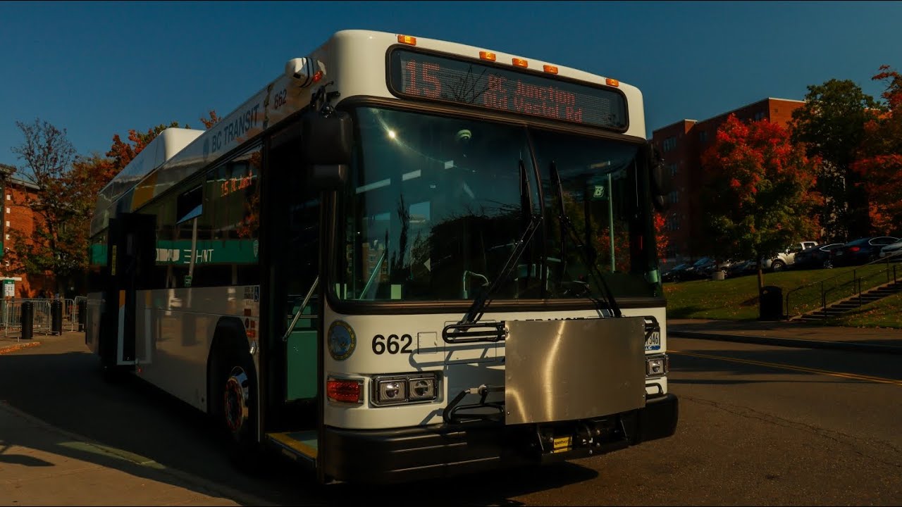 A Fall Ride Aboard BC Transit 2024 Gillig Advantage LF-40 HEV 662 On The 15 To Downtown • 10/11/2024
