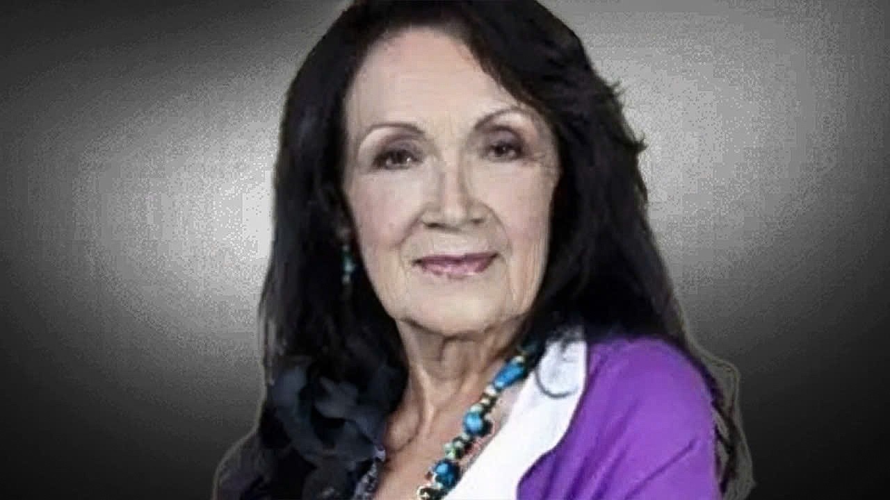 Caridad Canelón ya Tiene Más de 70 Años y Cómo Vive es Triste